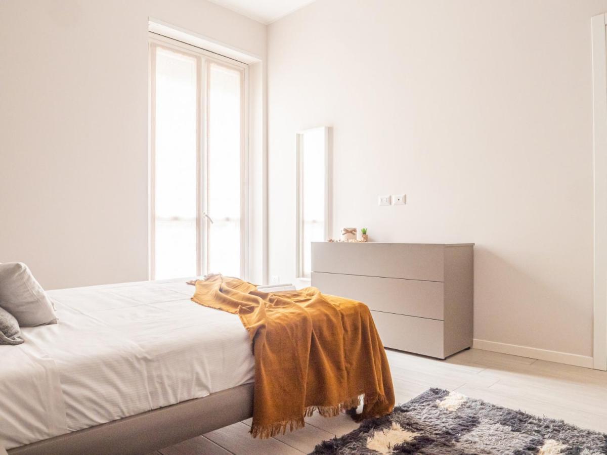 The Best Rent - Apartment With Balcony In Milan Downtown Eksteriør billede